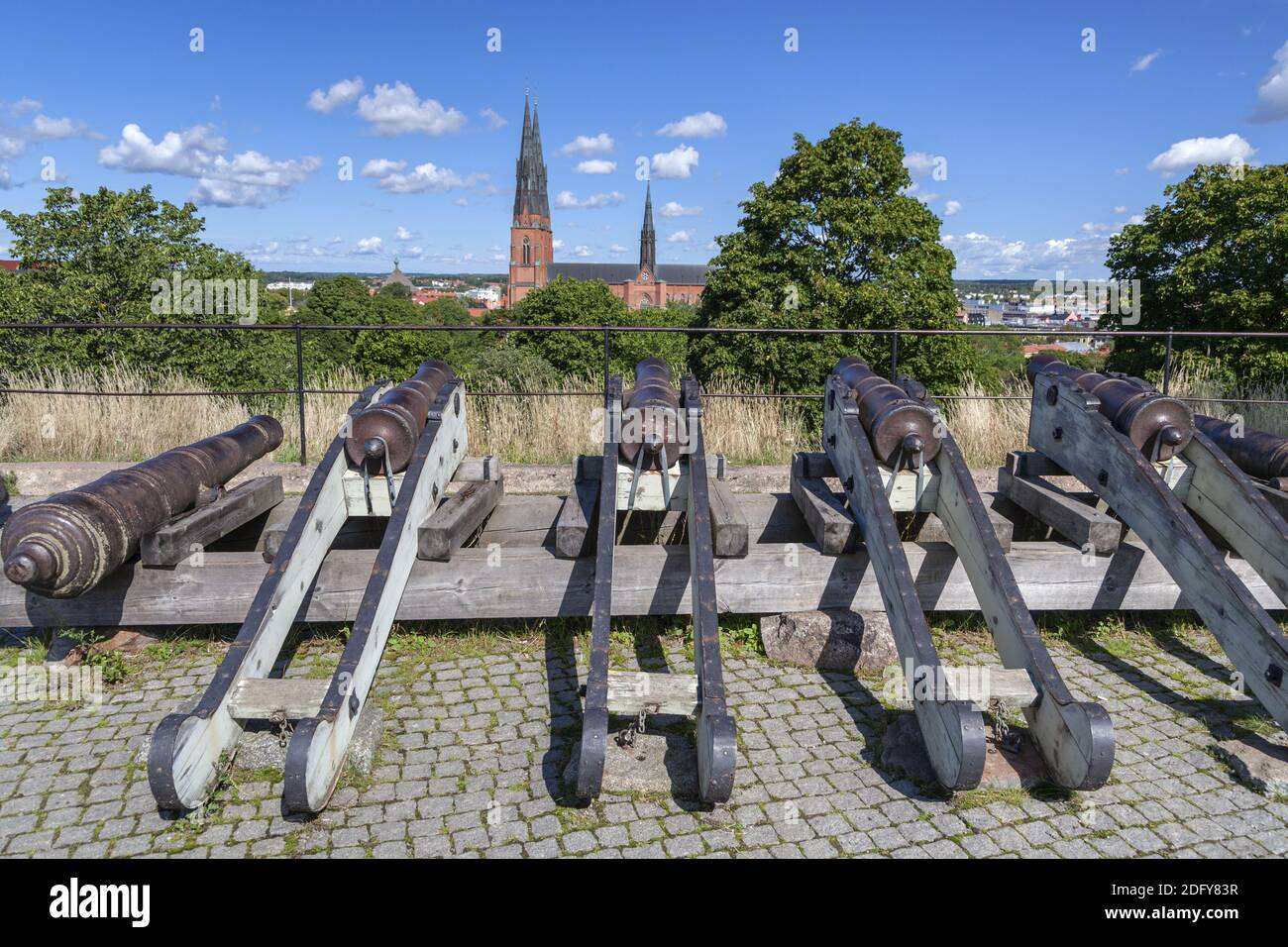 geography / travel, Sweden, Uppsala laen, Uppsala, cannons in front of the Uppsala Castle with view to, Additional-Rights-Clearance-Info-Not-Available Stock Photo