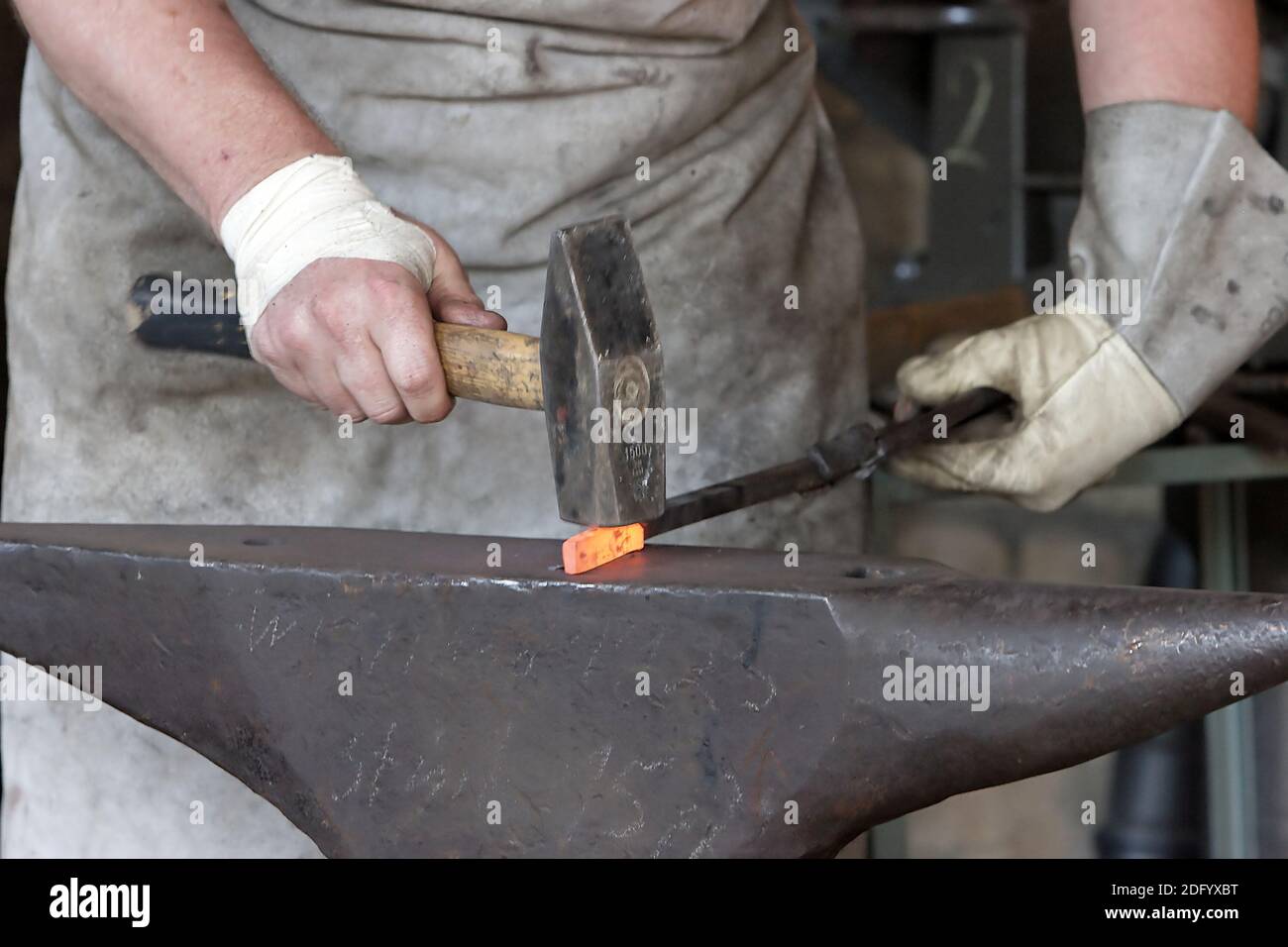 Forgar Forging hammer hi-res stock photography and images - Alamy