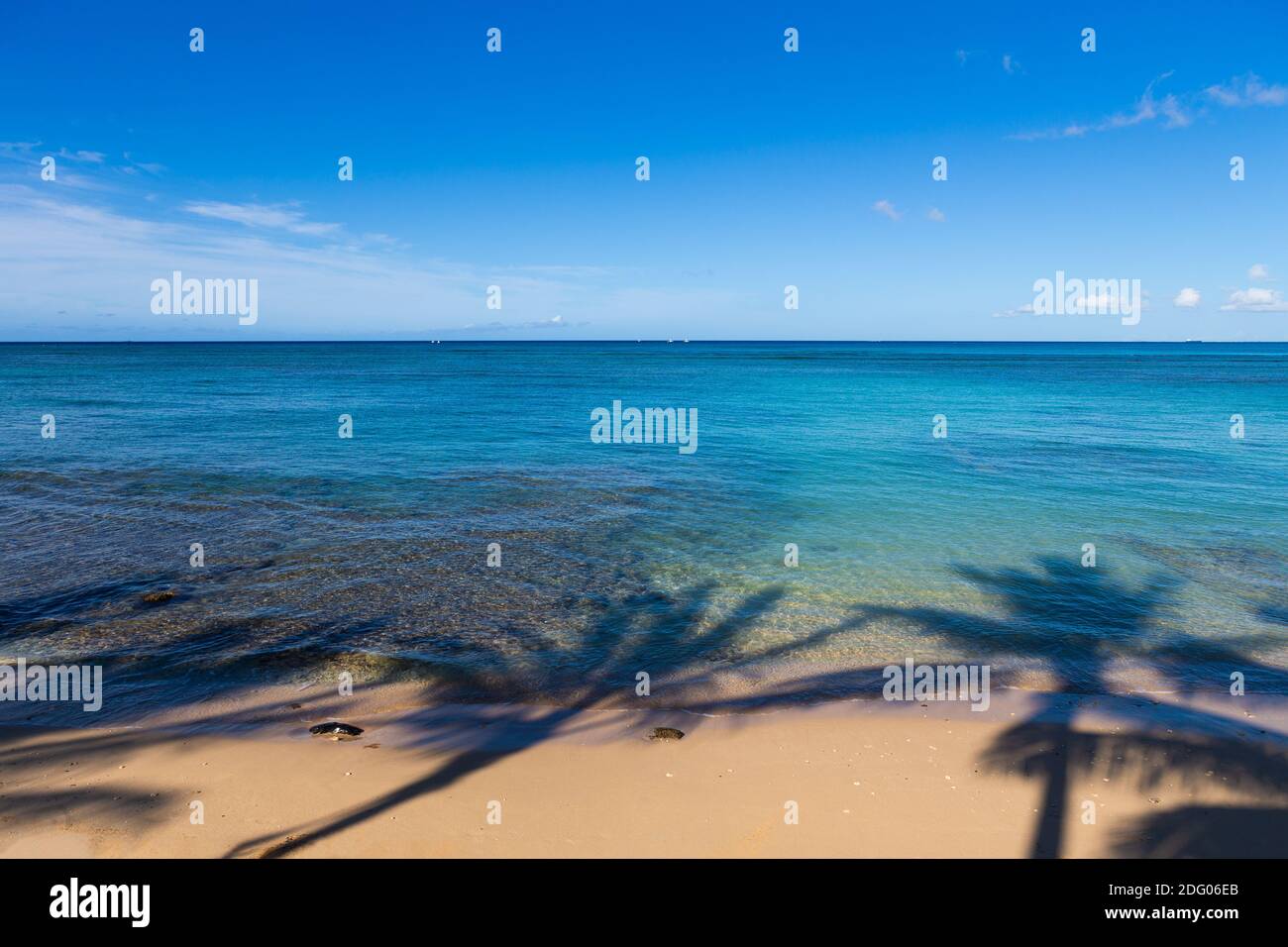 Afternoon in waikiki beach hi-res stock photography and images - Alamy