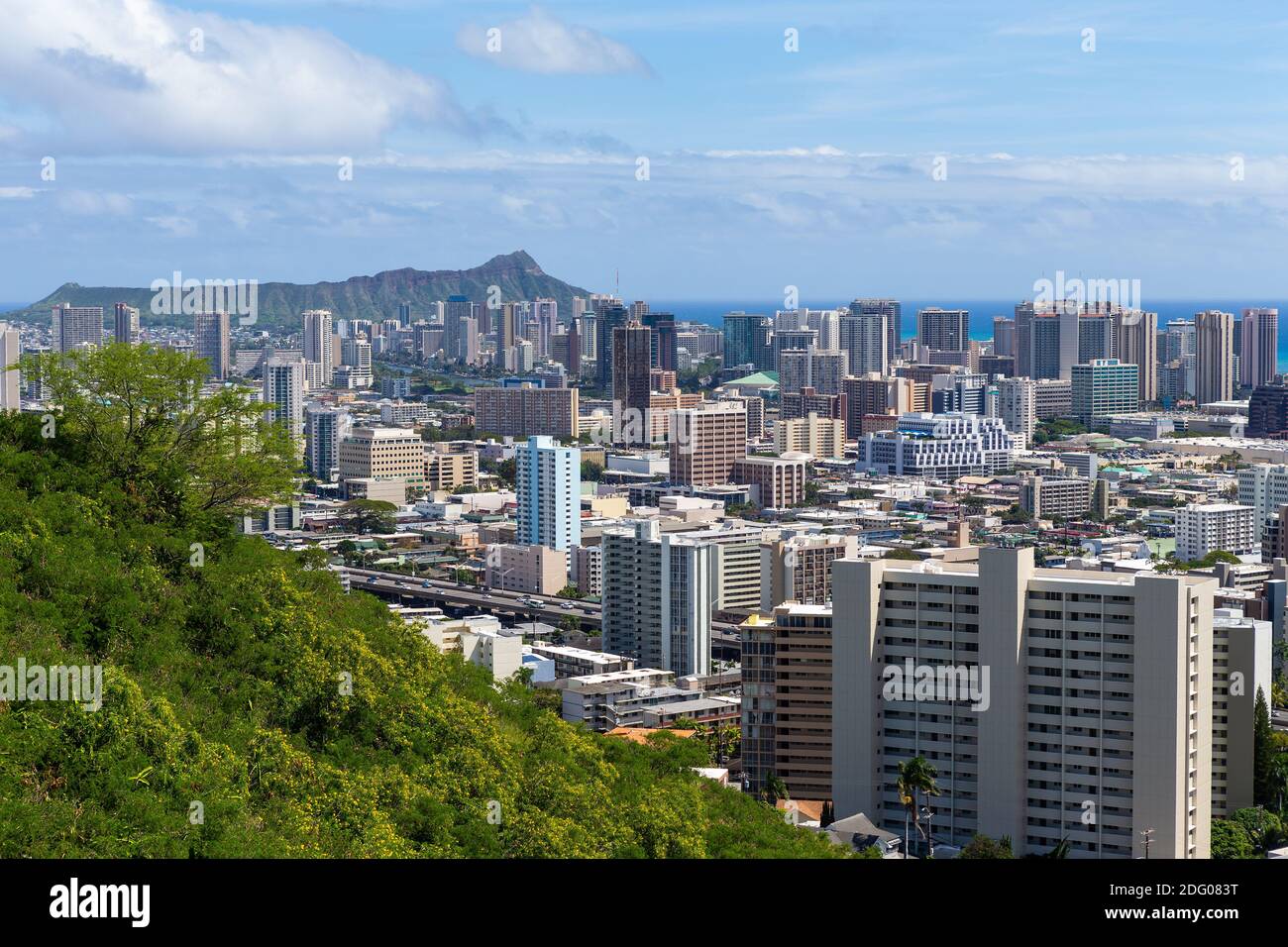 Honolulu, Waikiki and Diamond Head Crater, high angle view, Oahu
