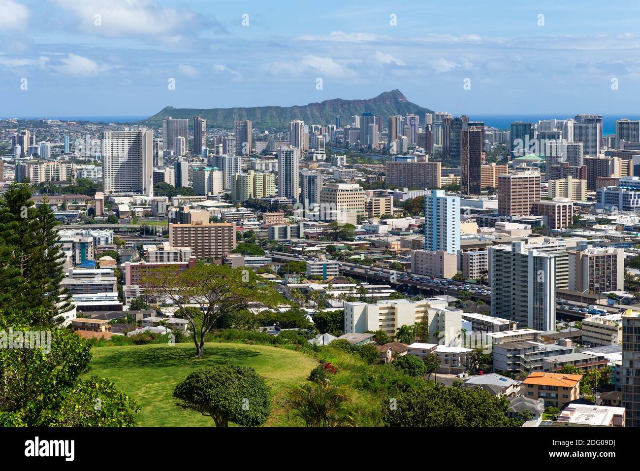 Honolulu, Waikiki and Diamond Head Crater, Oahu, Hawaii. High angle view from mountain lookout. Stock Photo