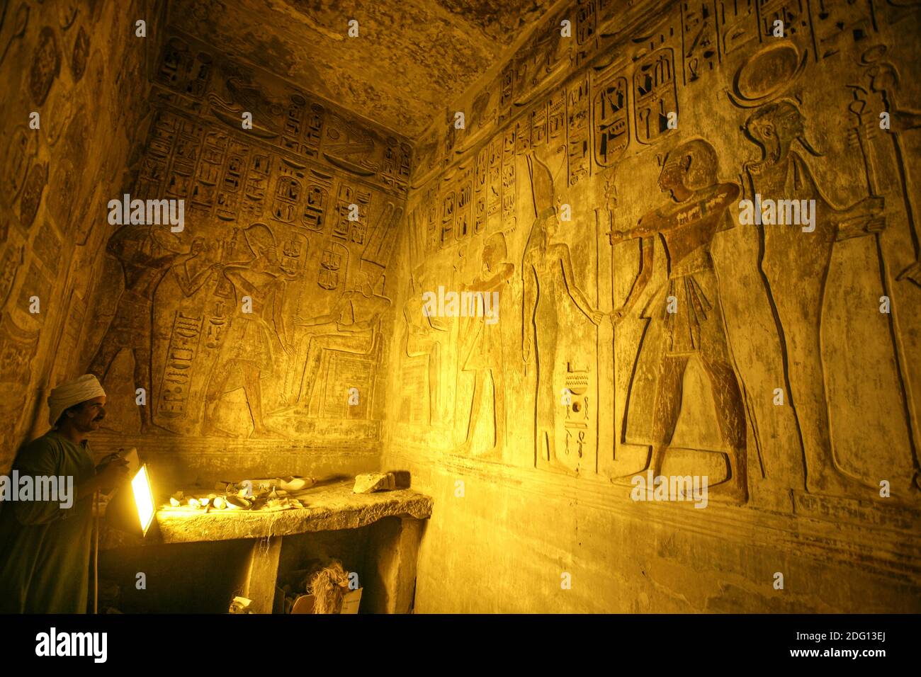 MEDINET HABU TEMPLE, EGYPT Stock Photo
