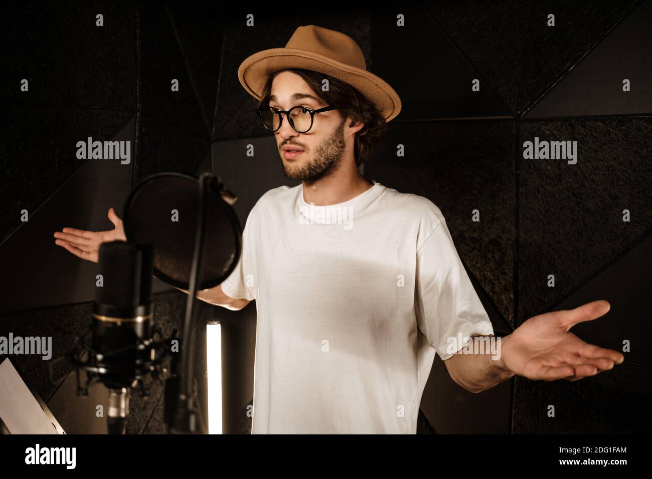 Keep glasses hi-res stock photography and images - Alamy