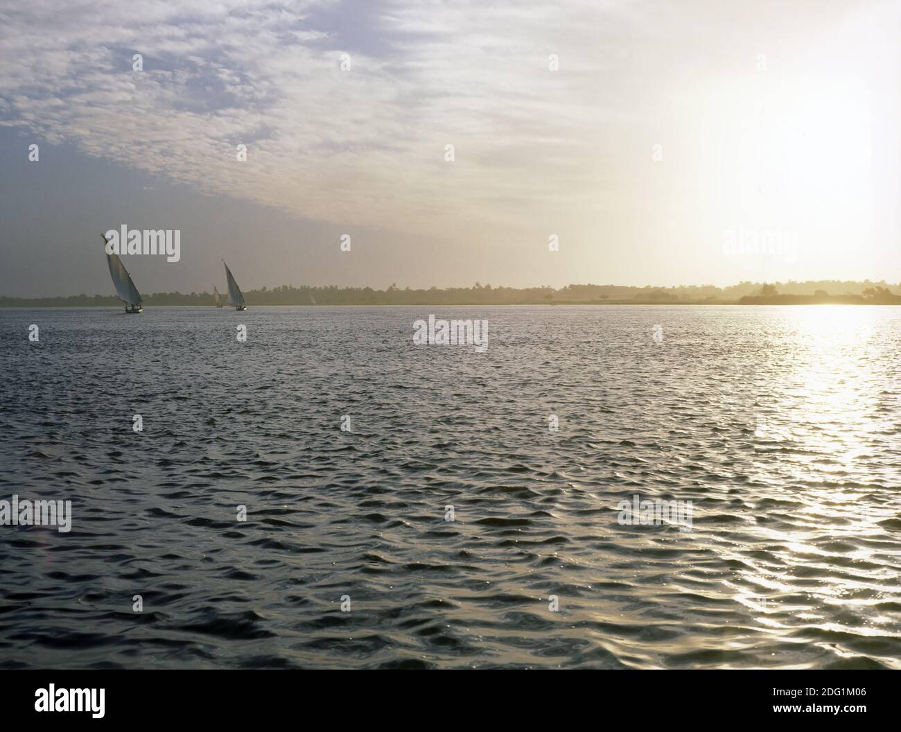 River nile sunset hi-res stock photography and images - Alamy