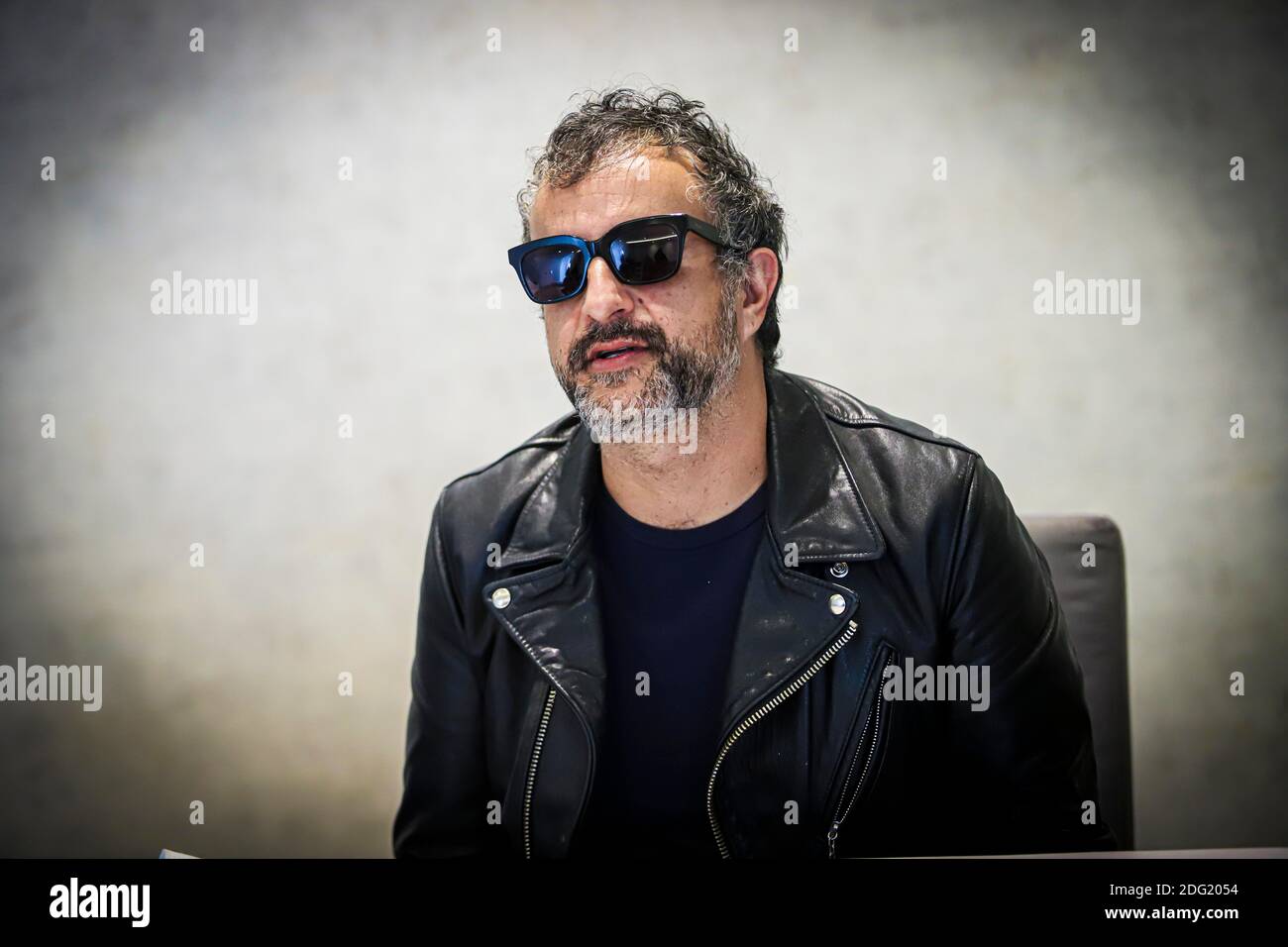 Ismael Fuentes or ‘Tito’ member of the Molotov band during a press conference prior to his presentation as a soloist with his production ‘Poseidrunk’, a conceptual album-book on December 5, 2020. © (Photo By Luis Gutierrez / Norte Photo)  Ismael Fuentes o  ‘Tito’ integrante de la banda Molotov durante una rueda de prensa previo a su presentacion como solista con su produccion  ‘Poseidrunk’ un disco-libro conceptual el 5 de diciembre 2020.  © (Photo By Luis Gutierrez/Norte Photo) Stock Photo