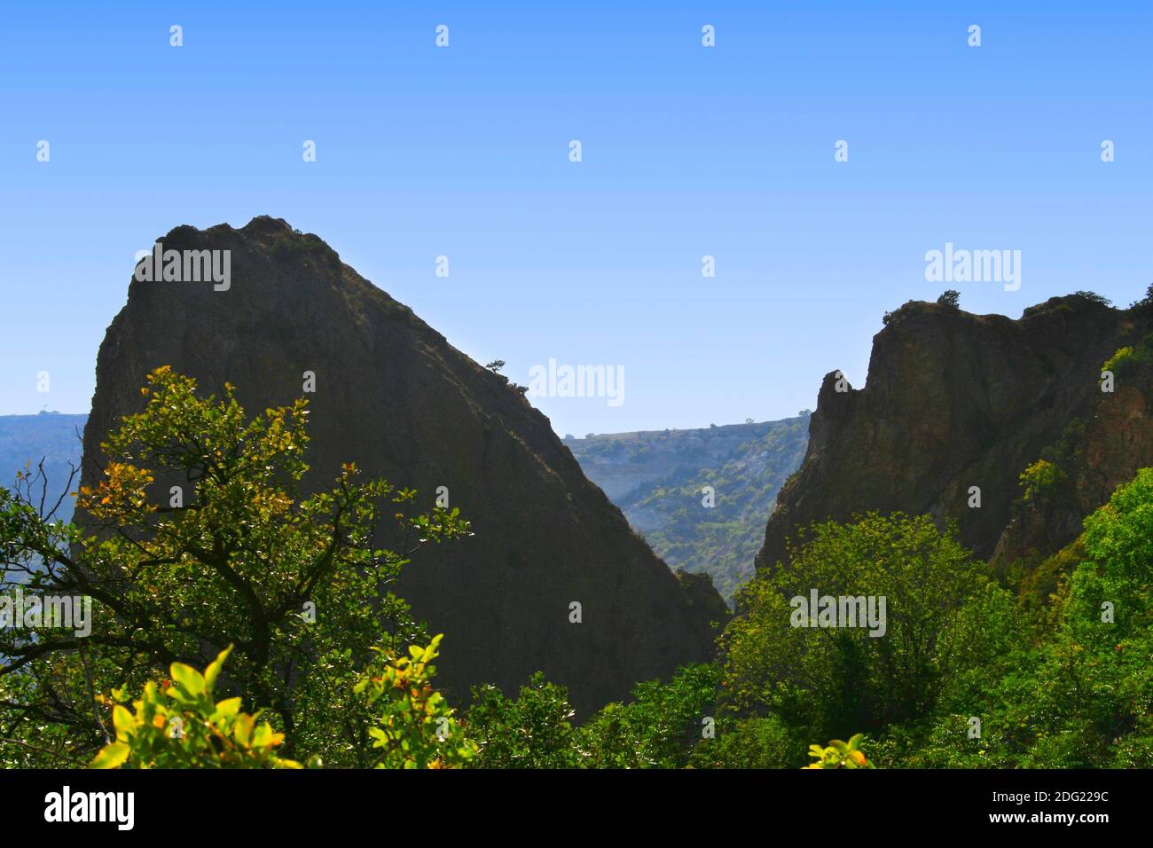 Beauty view rocks bay hi-res stock photography and images - Alamy
