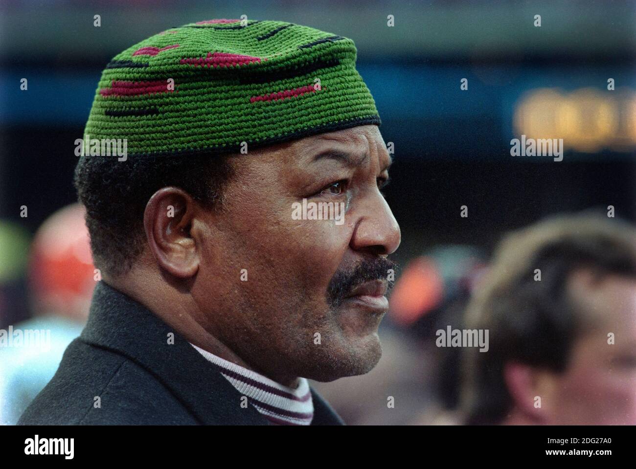 Cleveland browns football legend jim brown hires stock photography and