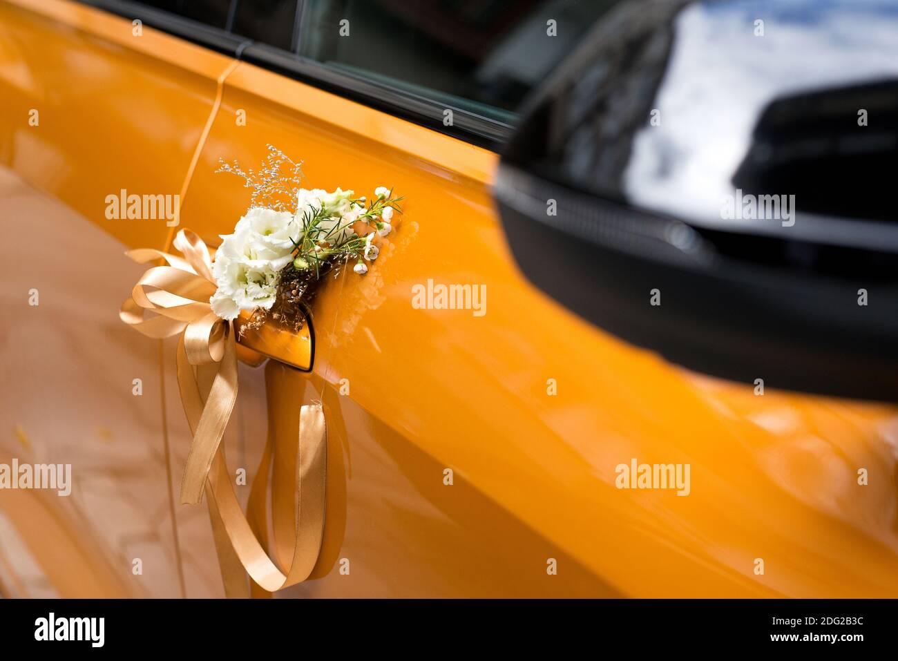 Wedding Car Decorations That Grab Attention