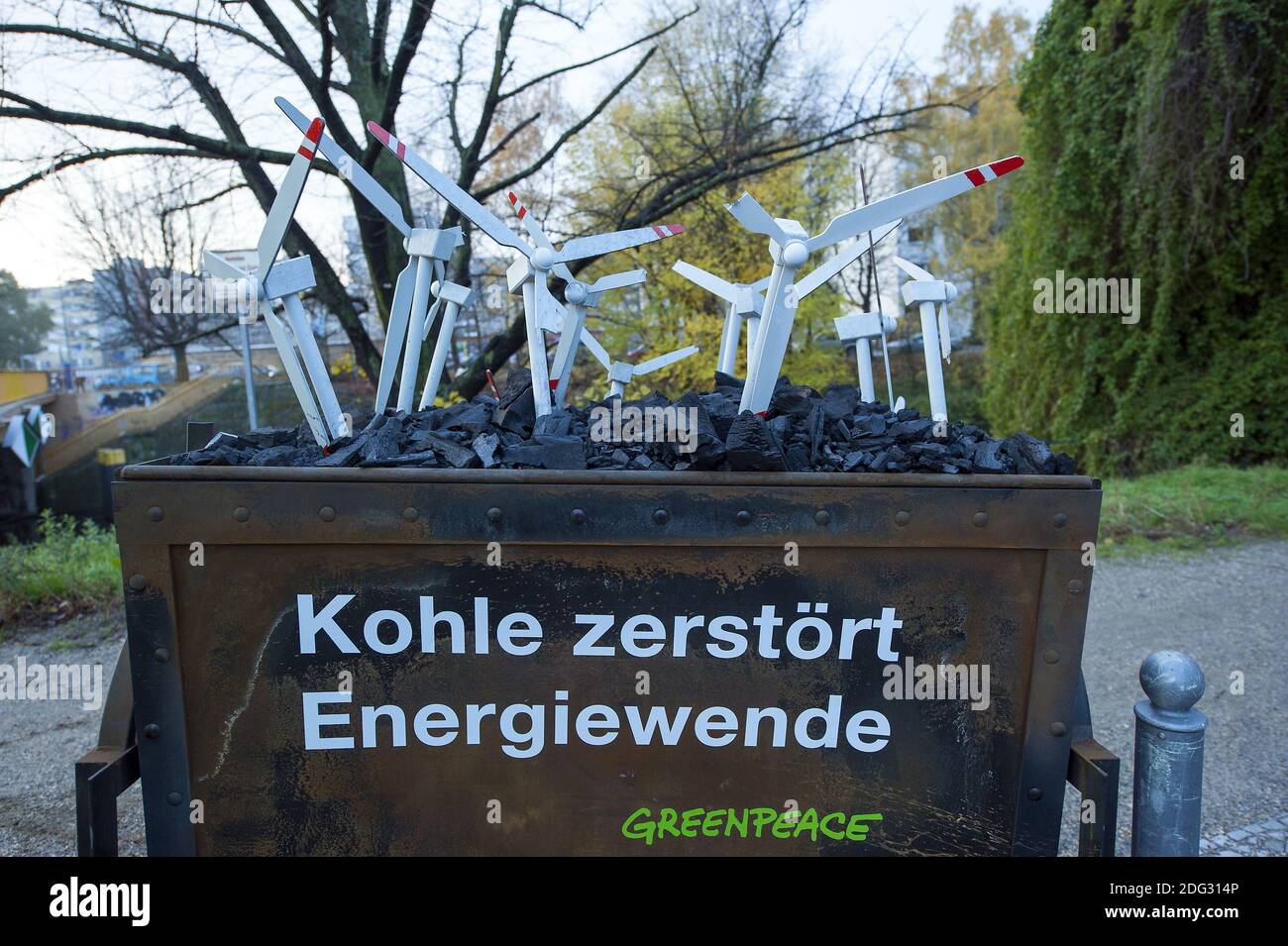 Greenpeace Energy High Resolution Stock Photography And Images Alamy