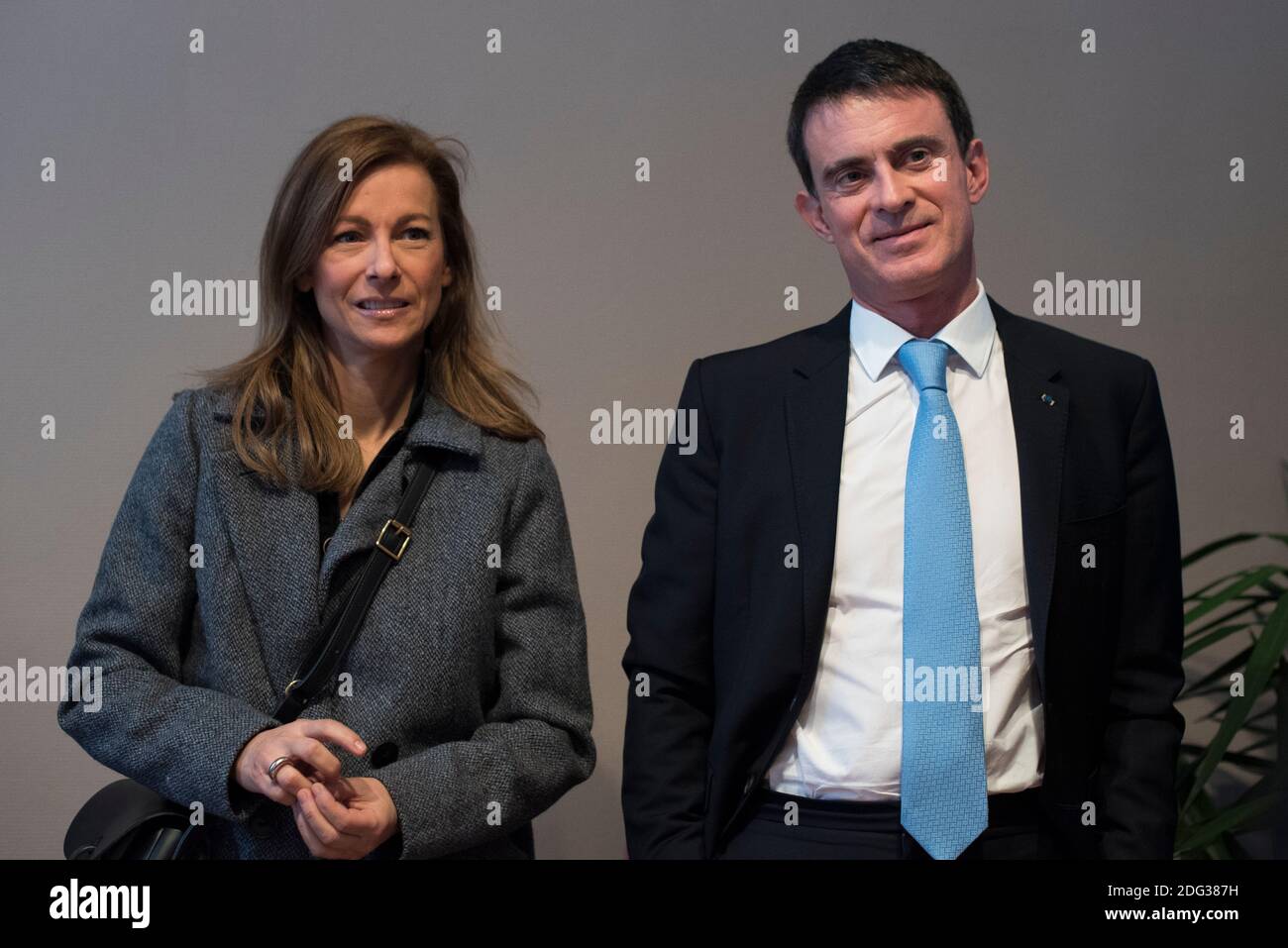 Anne Gravoin, wife of the Former French Prime Minister and candidate for Socialist Party Primaries for the 2017 French Presidential election, Manuel Valls, during a meeting in Lievin, France on January 08, 2017. Photo by Eliot Blondet/ABACAPRESS.COM Stock Photo
