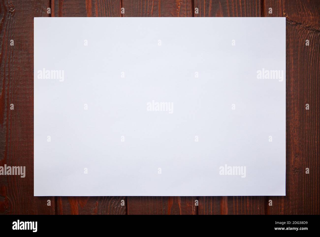 Blank drawing paper hi-res stock photography and images - Alamy