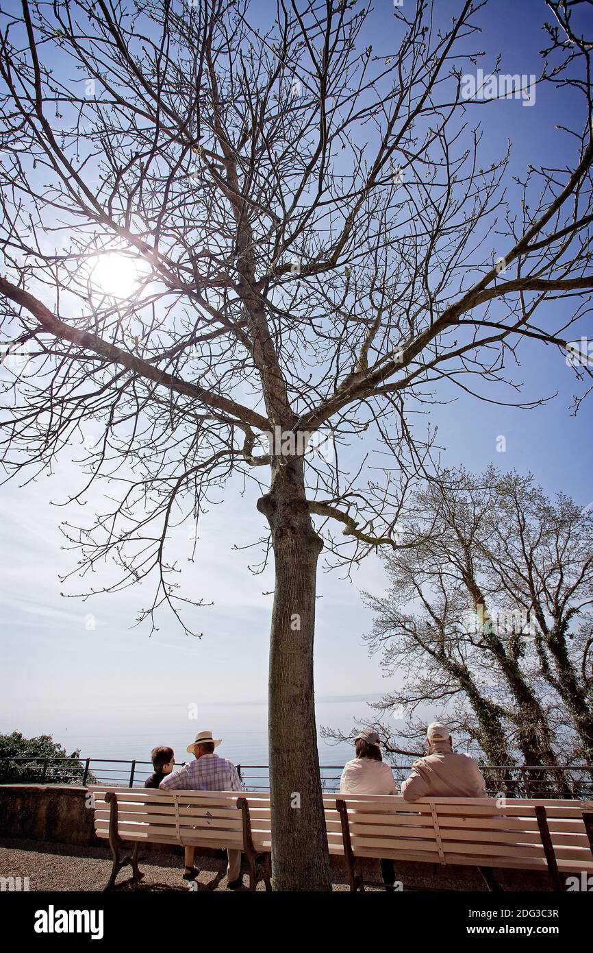 Tour sun hi-res stock photography and images - Alamy