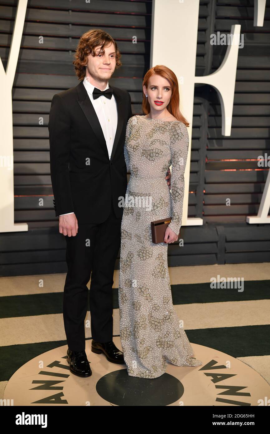 Evan Peters and Emma Roberts arriving at the Vanity Fair Oscar Party in  Beverly Hills, Los Angeles, CA, USA, February 26, 2017. Photo by David  Niviere/ABACAPRESS.COM Stock Photo - Alamy