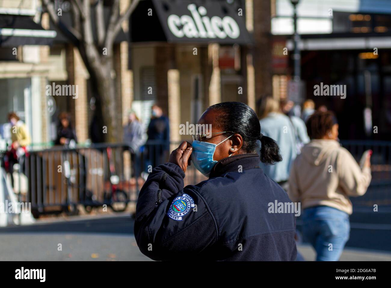 Woman officer in uniform hi-res stock photography and images - Alamy