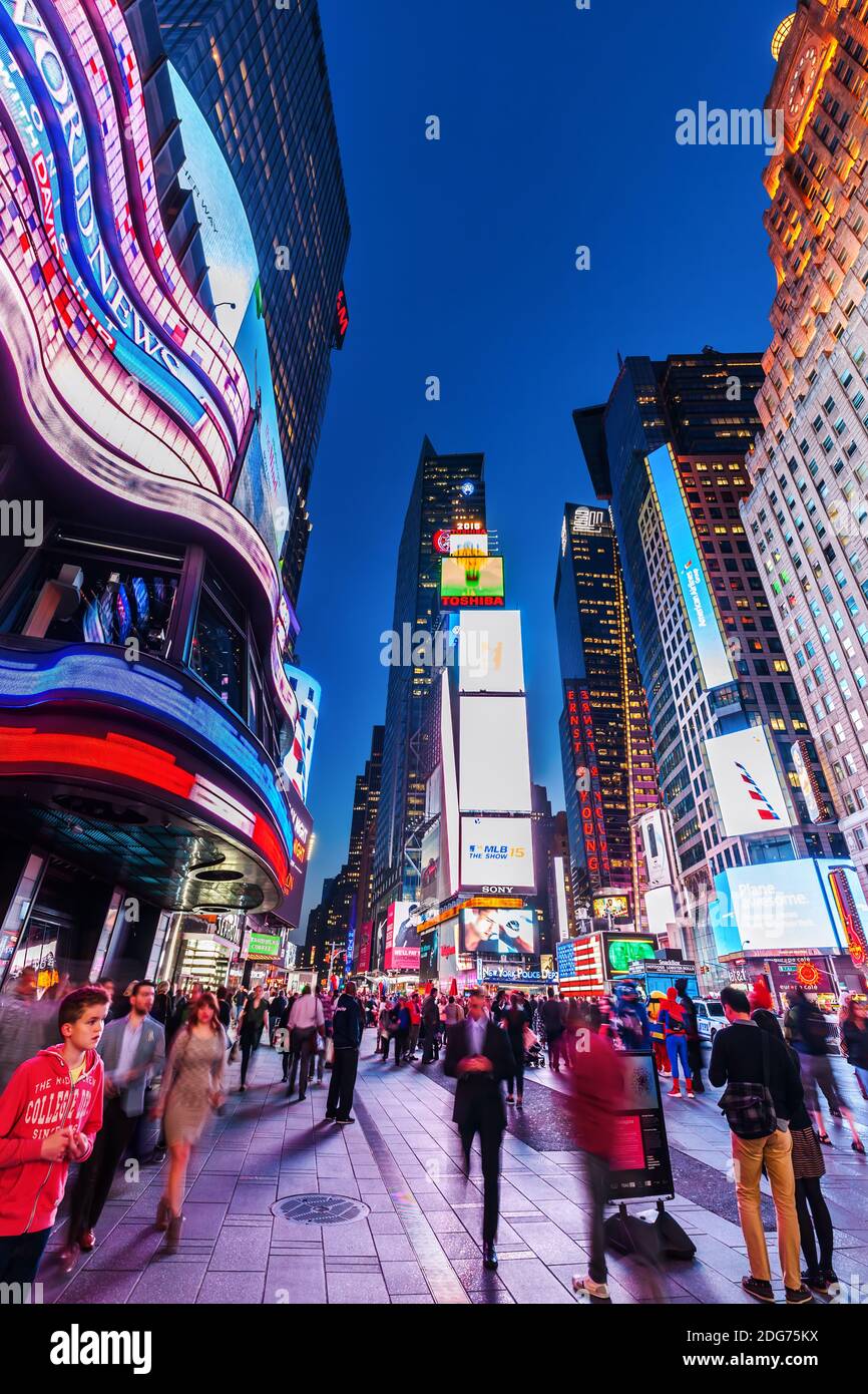 Times square in manhattan hires stock photography and images Alamy