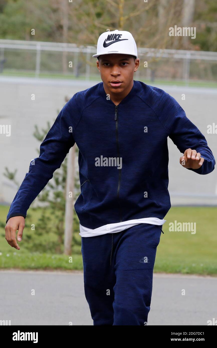 Kylian Mbappe arrives at the French National Football Team training center  in Clairefontaine-en-Yvelines, south of Paris, France on March 20, 2017,  ahead of France v Luxembourg match on March 25. Photo by