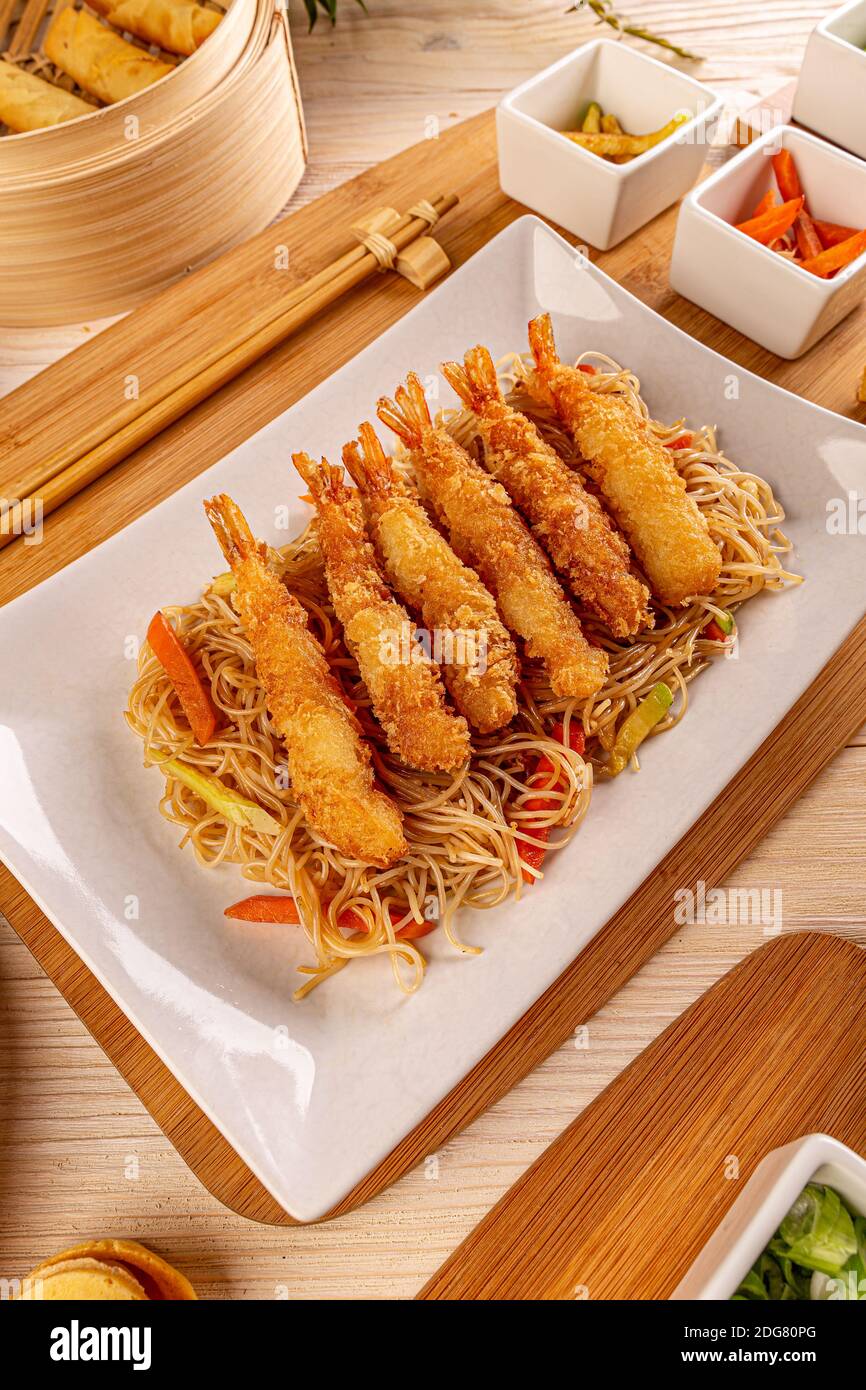 Japanese breaded prawns hires stock photography and images Alamy