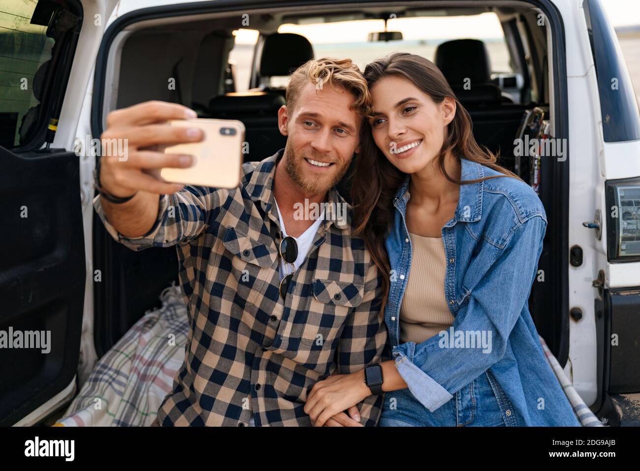 Making love car hi-res stock photography and images - Alamy