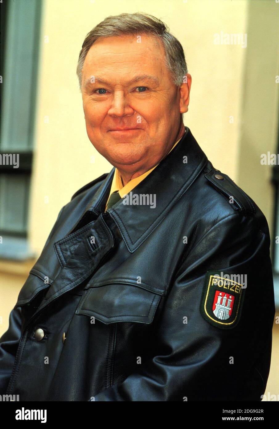 EDGAR HOPPE als Polizist Steiner in der ARDSerie Großstadtrevier