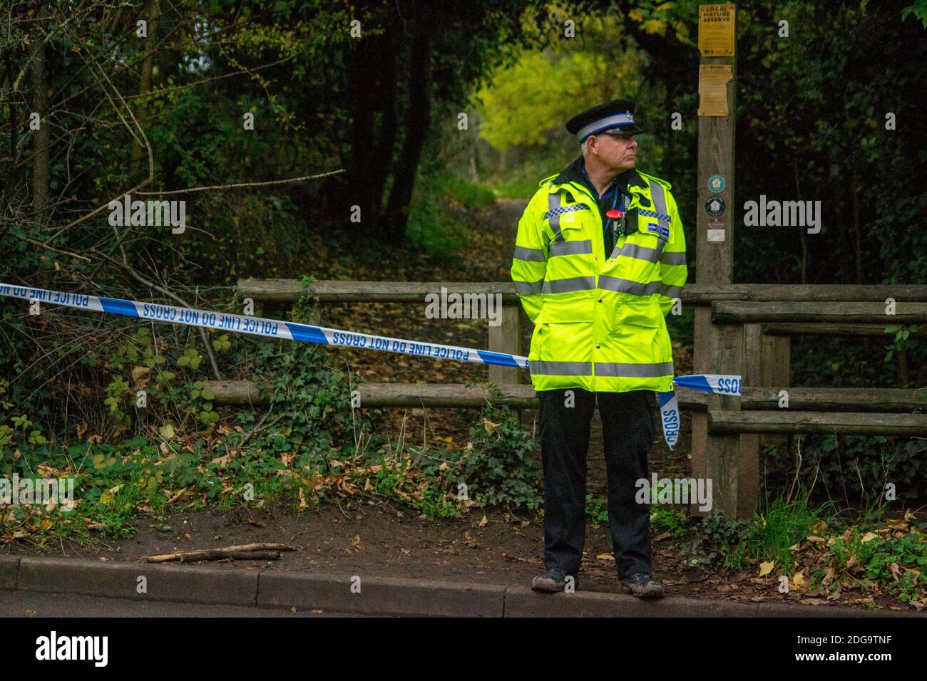 Police cordon on Willes Road, Leamington, where a body was discovered on Newbold Comyn and was further linked to a murder of two others in Coventry by suspect Anthony Russell, October 2020 Stock Photo