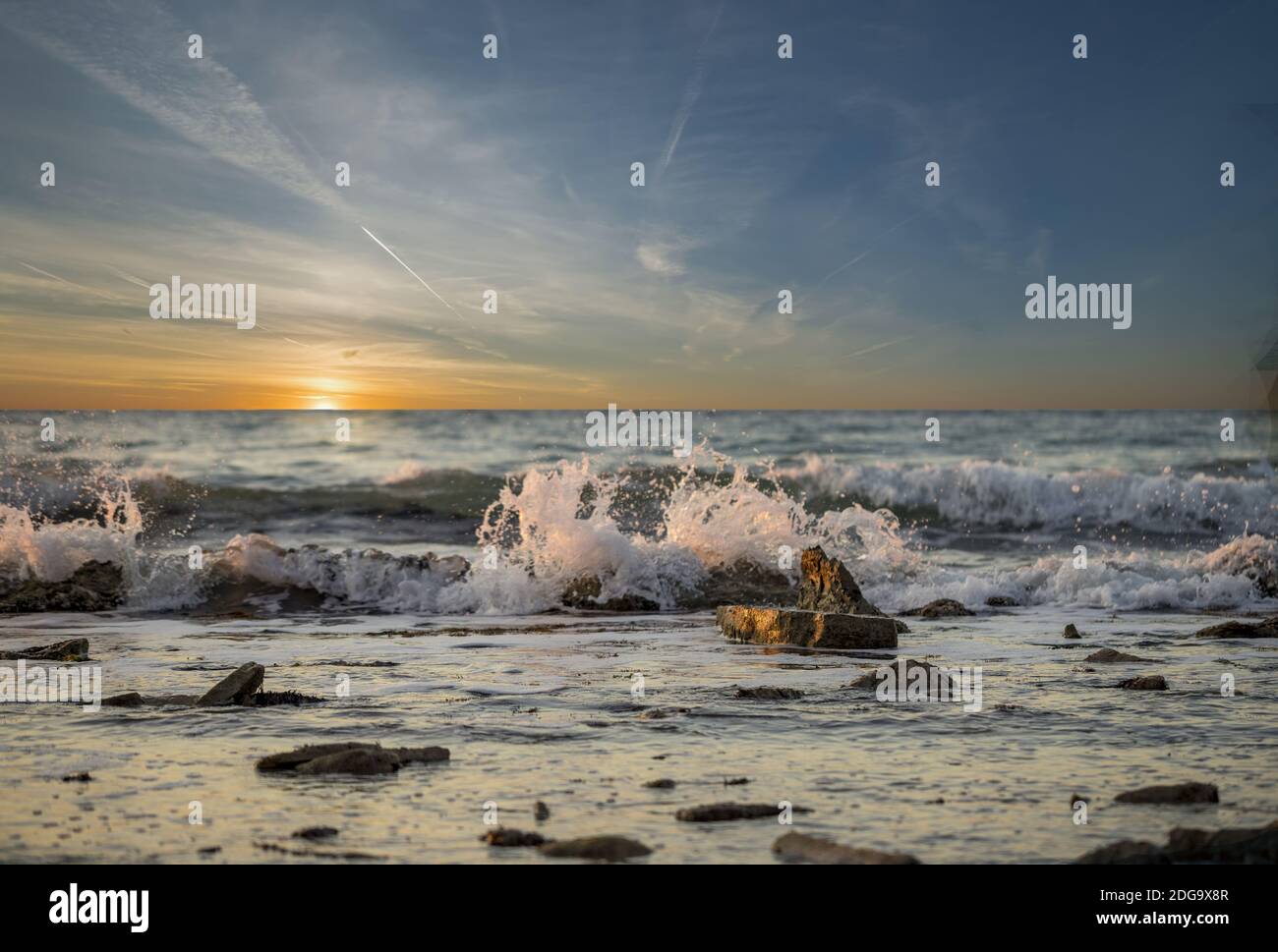 Stunning seascape hi-res stock photography and images - Alamy