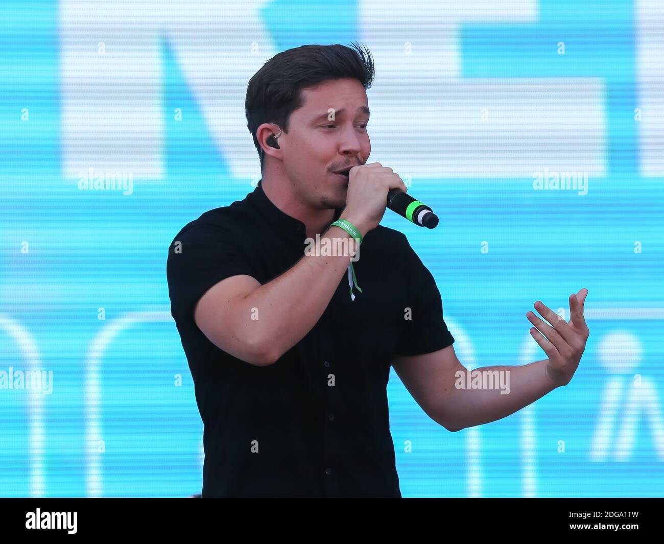 Singer Nico Santos Stock Photo - Alamy