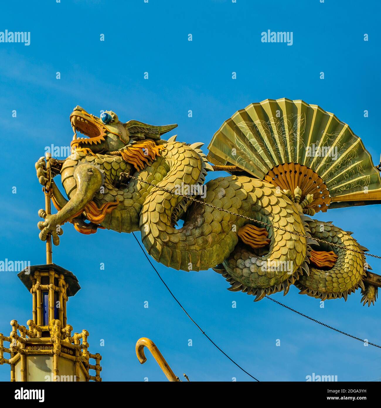 Dragon Sculpture at Building, Barcelona, Spain Stock Photo Alamy