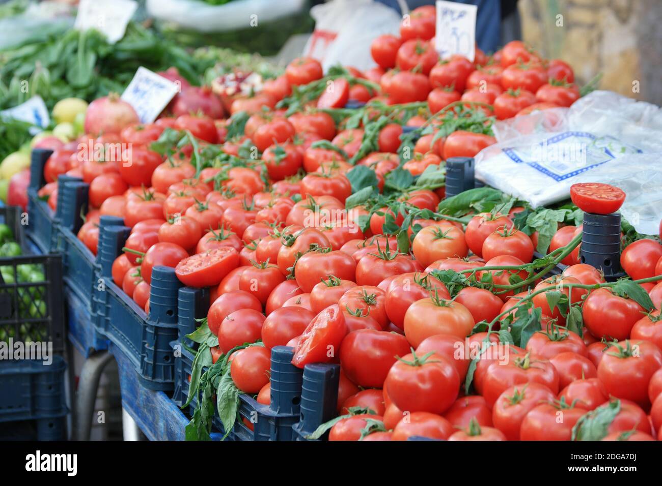 Boxes with red tomatoes at market stall Stock Photo - Alamy