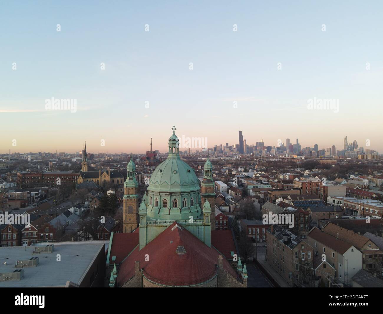 Aerial Views of Chicago Skyline @ Night Stock Photo - Alamy