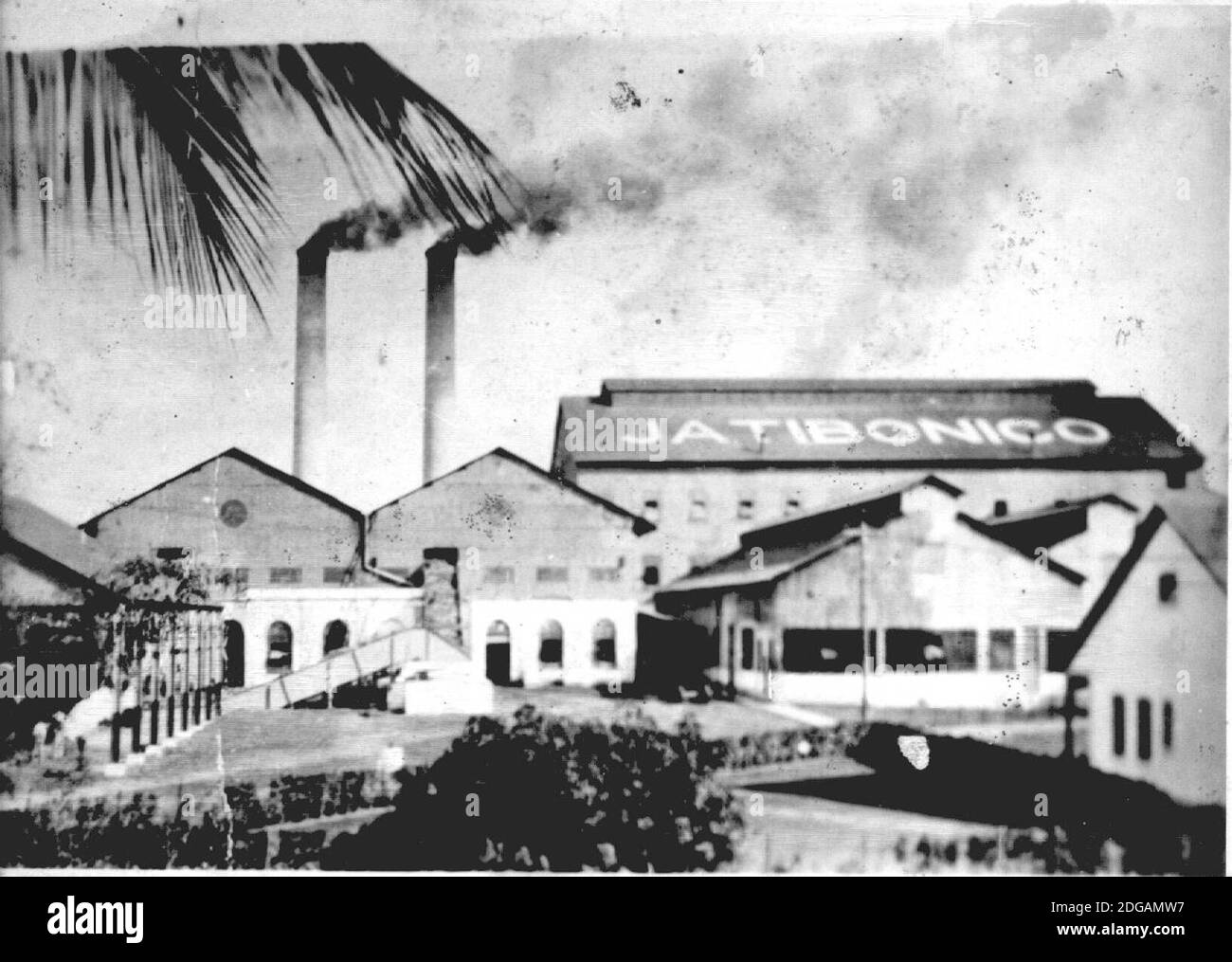 Cuba sugar factory Black and White Stock Photos & Images Alamy
