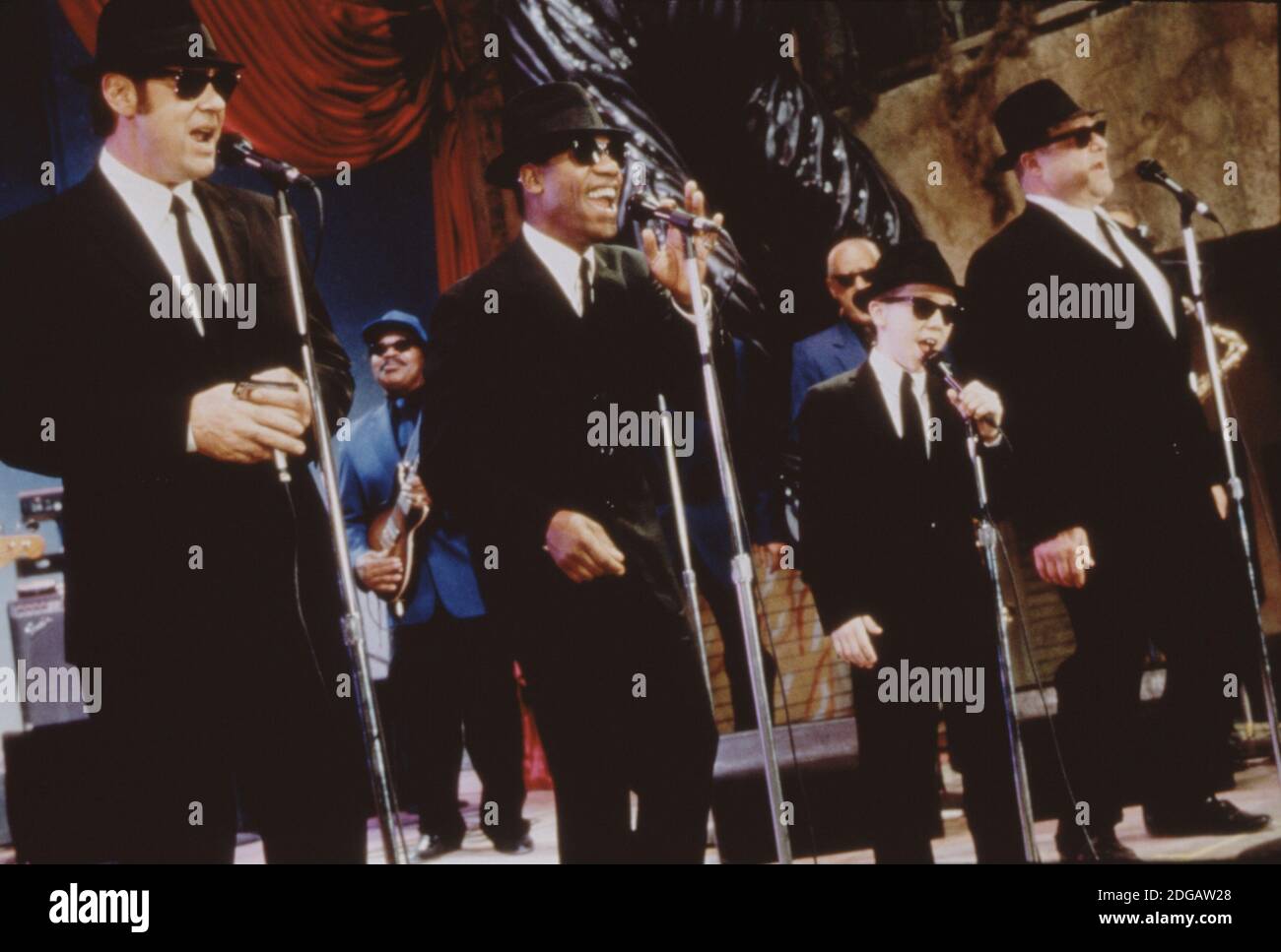 Blues Brothers 2000 (l-r) actors Dan Aykroyd, Joe Morton, Evan Bonifant and John Goodman perform Stock Photo
