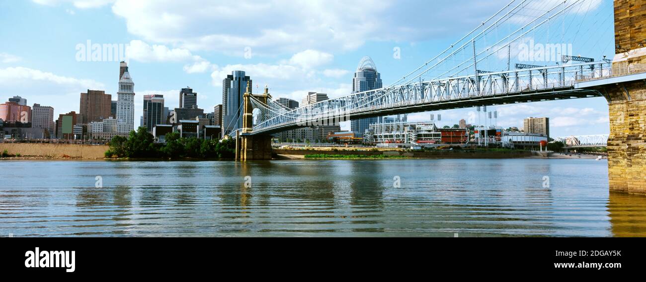John A. Roebling Suspension Bridge across the Ohio River, Cincinnati, Hamilton County, Ohio, USA Stock Photo