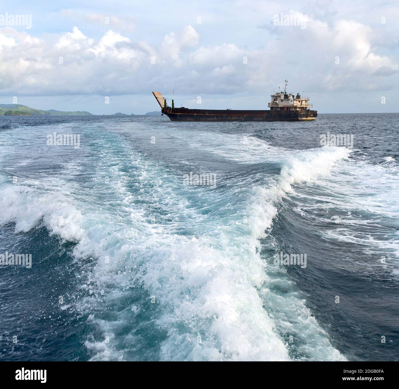 A view from boat and the pacific ocean Stock Photo - Alamy