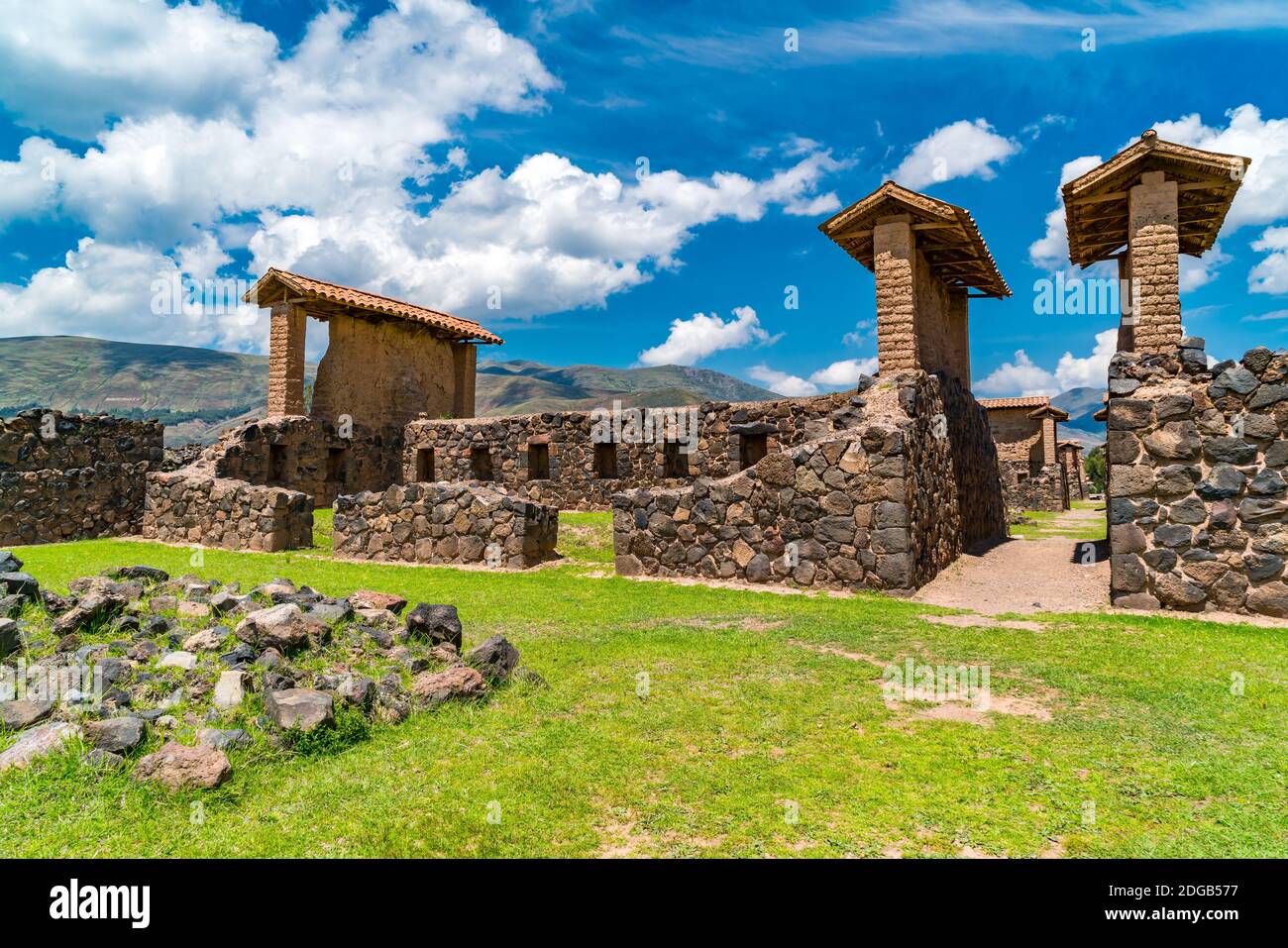 White stone storehouses hi-res stock photography and images - Alamy