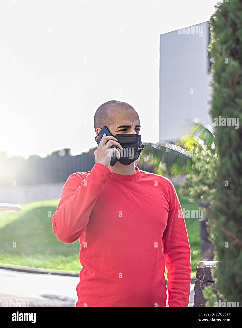 Young man face mask hi-res stock photography and images - Alamy