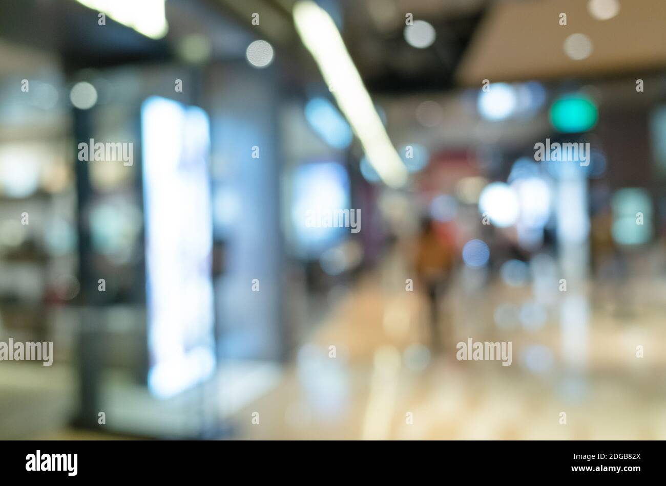 Shopping mall bright center hi-res stock photography and images - Alamy