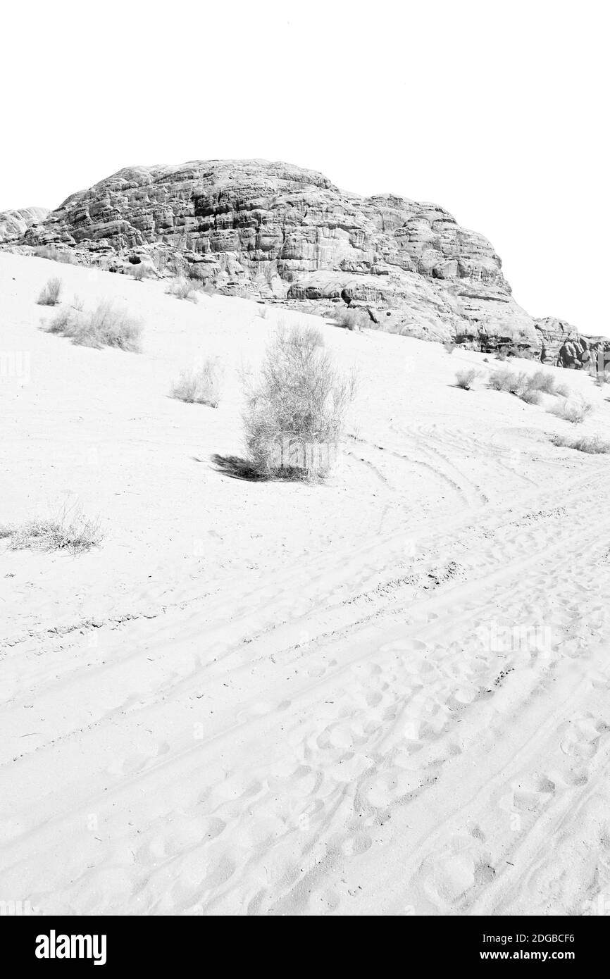 In the desert sand and mountain adventure destination Stock Photo Alamy