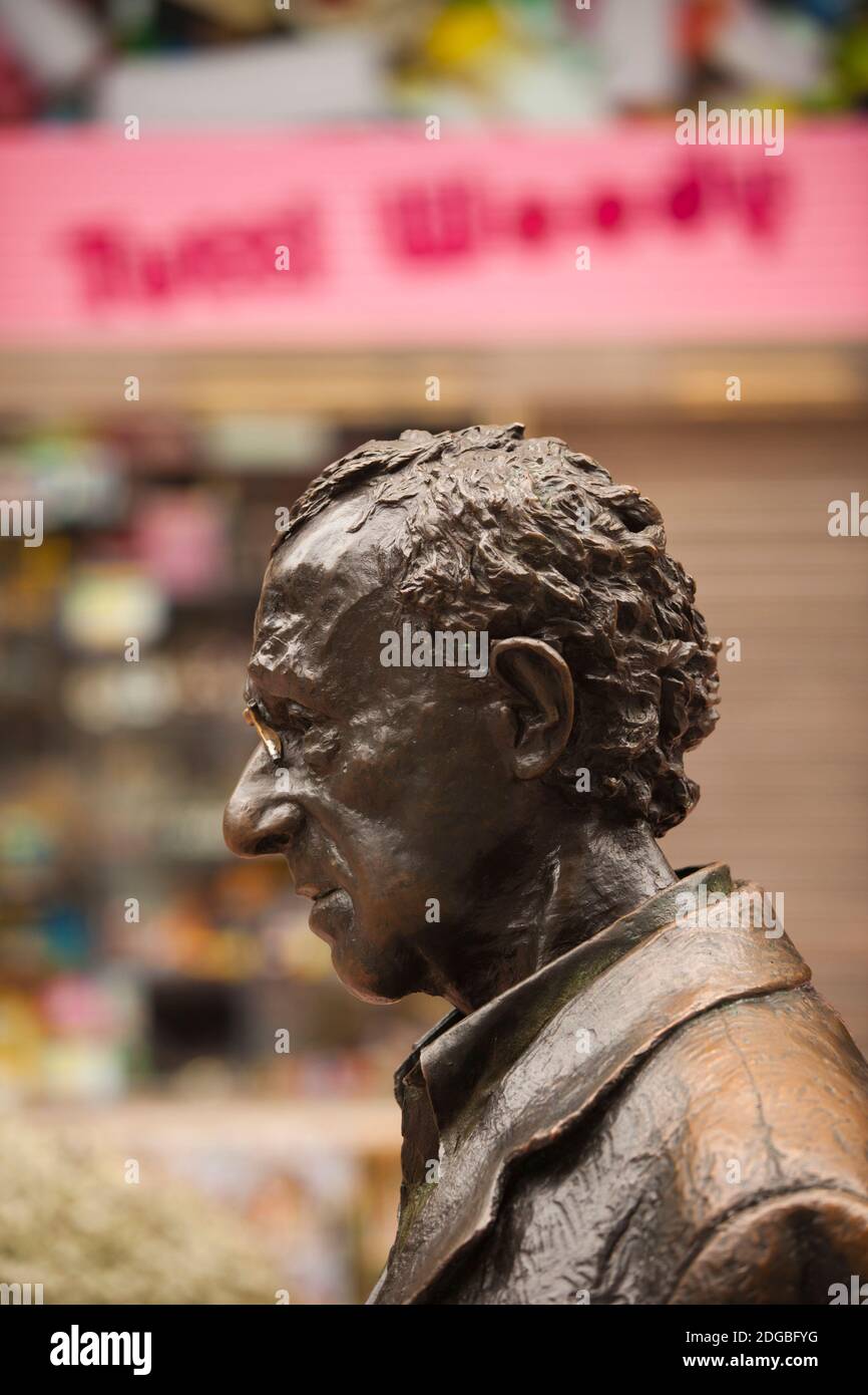 Statue of film director Woody Allen, Oviedo, Asturias Province, Spain Stock Photo
