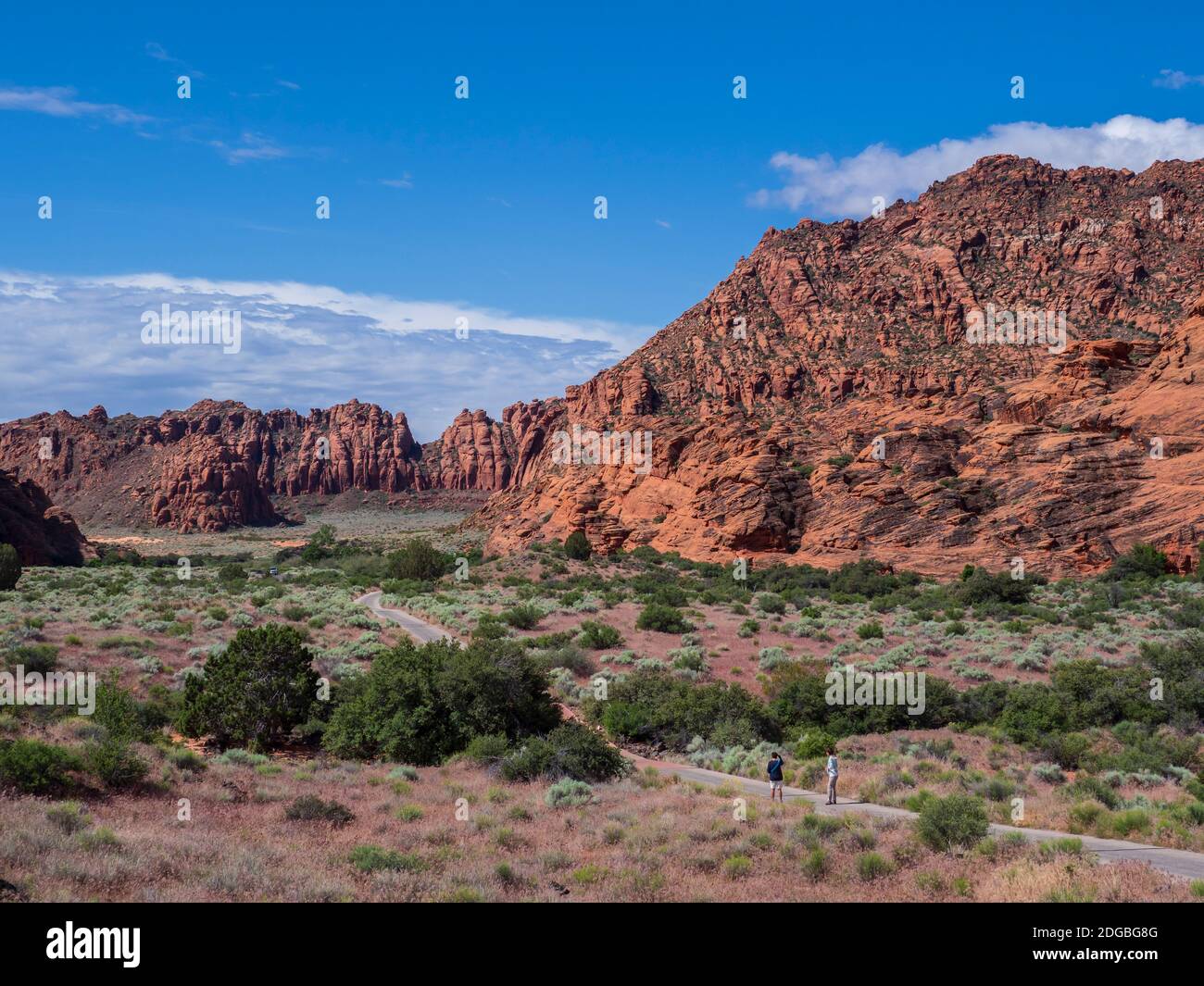 Hikers on the Whiptail Trail, Snow Canyon State Park, Saint George ...