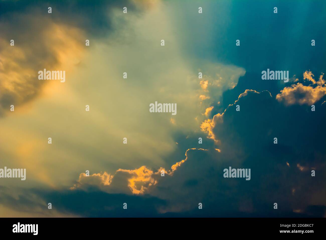 Sun shines bright through clouds hi-res stock photography and images ...