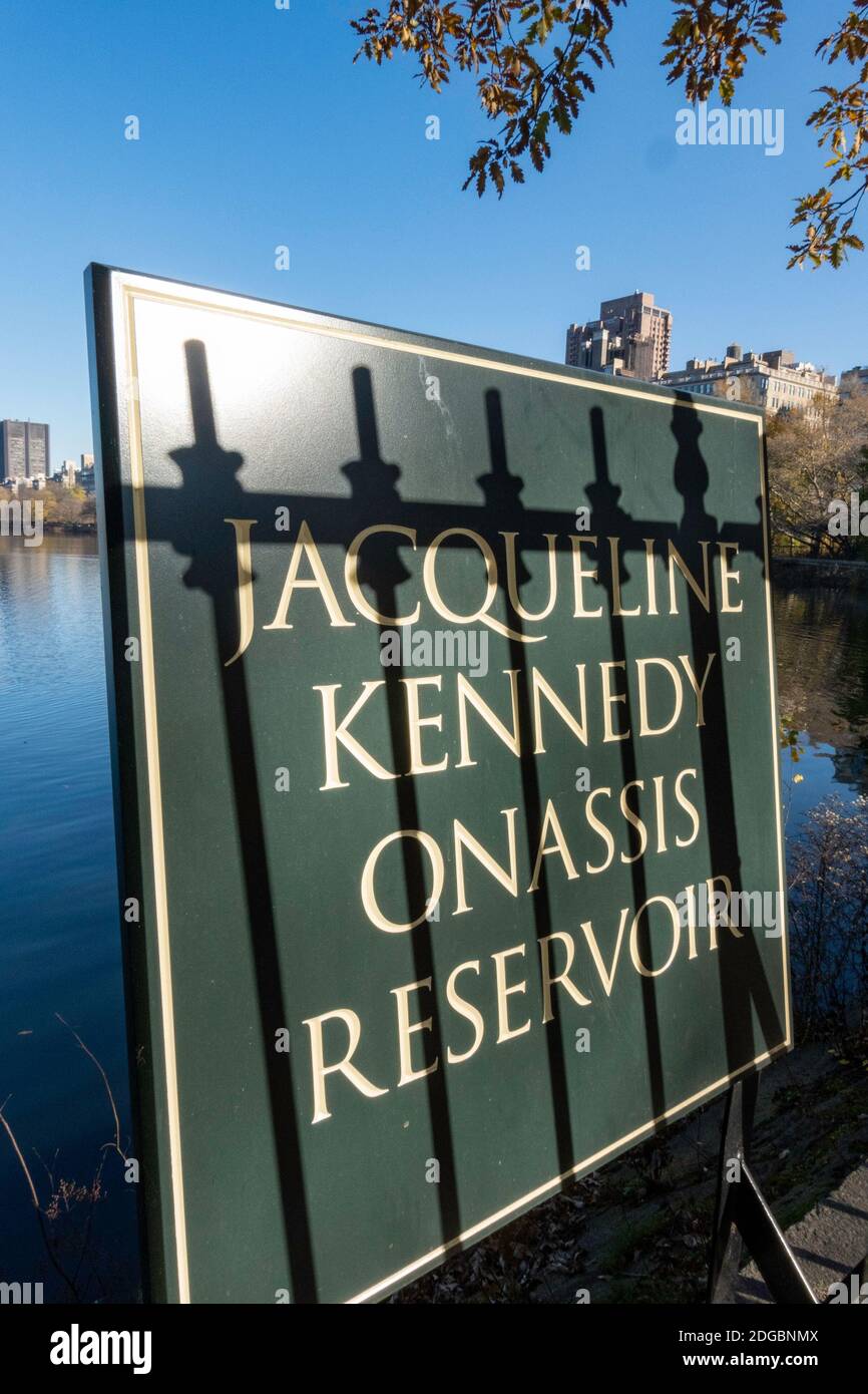 Jacqueline Kennedy Onassis Reservoir Sign, Central Park, NYC, USA Stock Photo