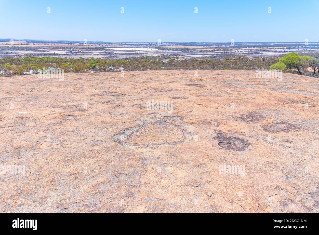 Landscape of Wave rock wildlife park in Australia Stock Photo - Alamy