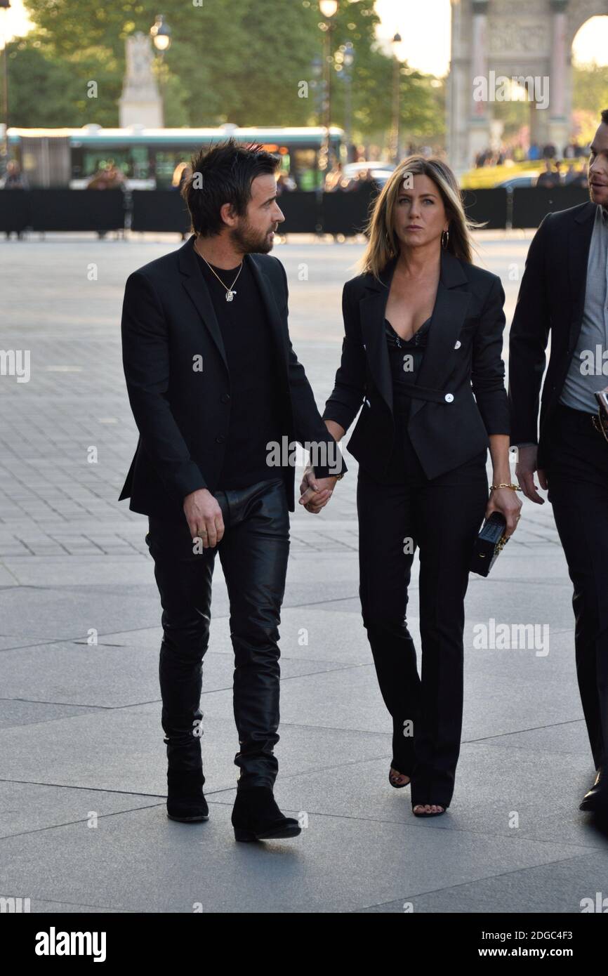 Justin Theroux and Jennifer Aniston attending the Louis Vuitton's Dinner  for the Launch of Bags by Artist Jeff Koons at Musee du Louvre in Paris,  France,on April 11, 2017. Photo by Alban