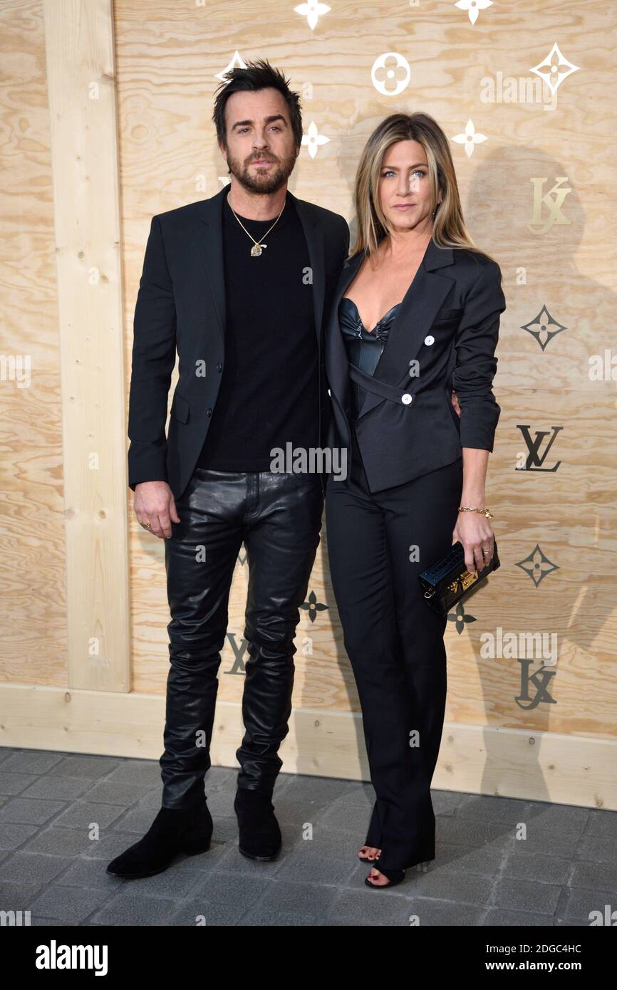 Justin Theroux and Jennifer Aniston attending the Louis Vuitton's Dinner for the Launch of Bags by Artist Jeff Koons at Musee du Louvre in Paris, France,on April 11, 2017. Photo by Alban Wyters/ABACAPRESS.COM Stock Photo