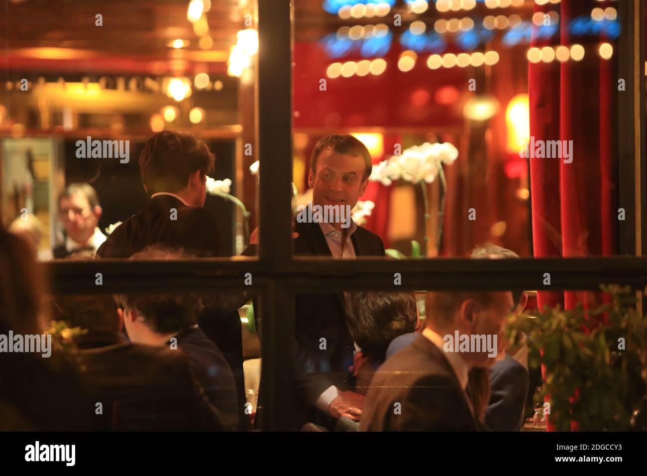 La Rotonde Restaurant High Resolution Stock Photography And Images Alamy