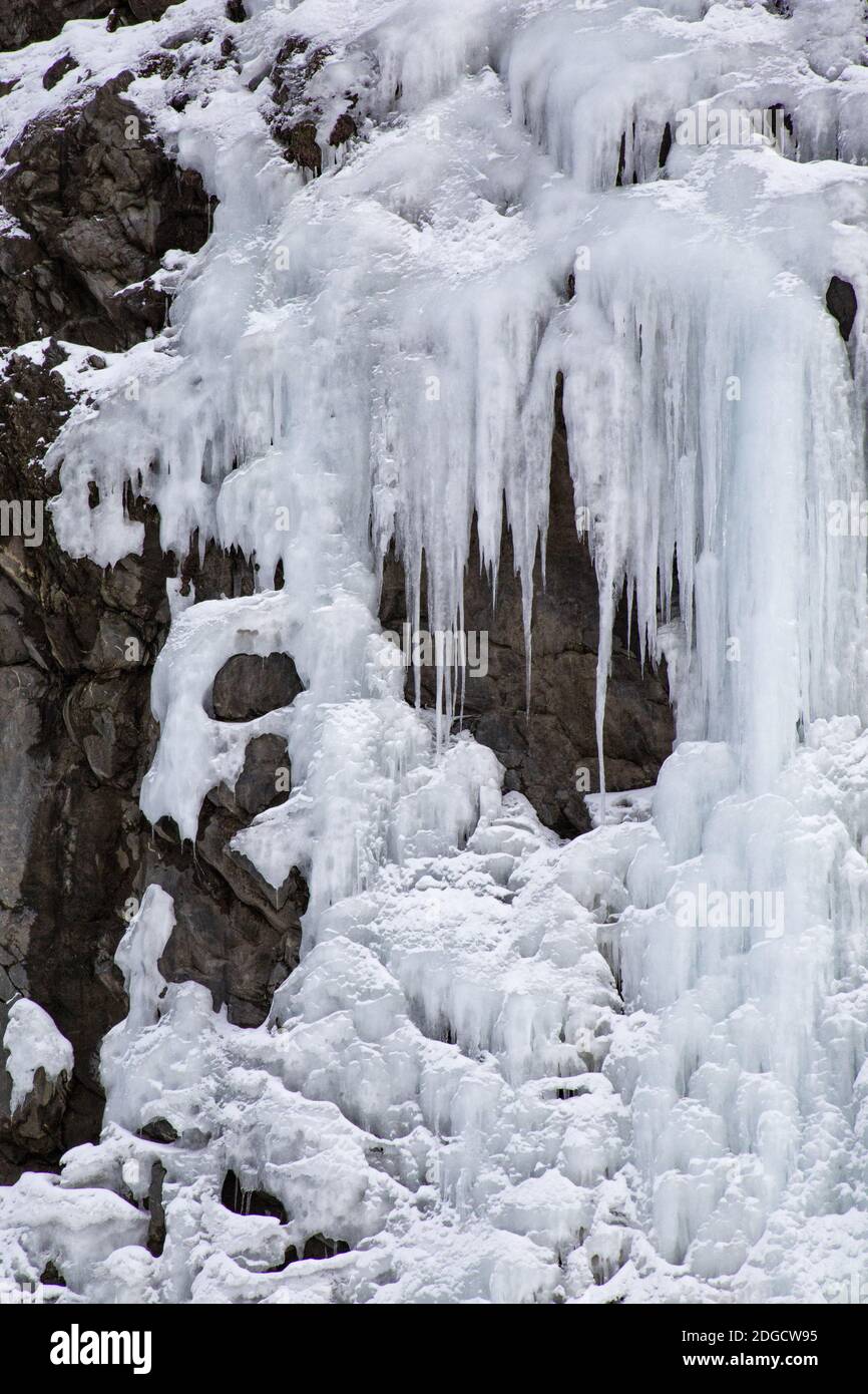 Frozen wall hi-res stock photography and images - Alamy