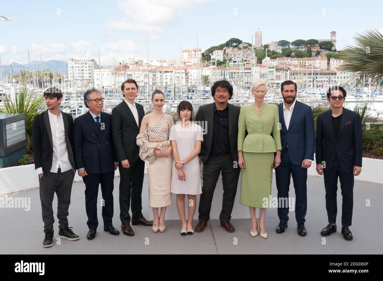 Director Joon-Ho Bong, Seo-Hyun Ahn, Tilda Swinton, Jake Gyllenhaal, Lily Collins, Paul Dano, Steven Yeun, Heebong Byung and Devon Bostick attending the 'Okja' photocall as part of the 70th Cannes Film Festival in Cannes, France on May 19, 2017. Photo by Nicolas Genin/ABACAPRESS.COM Stock Photo