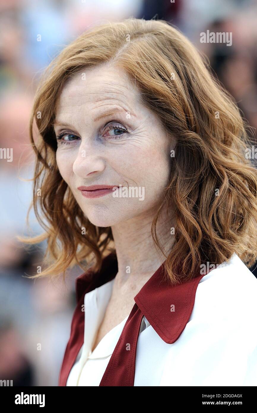 Isabelle Huppert Cannes 2025 Liesa Pamella