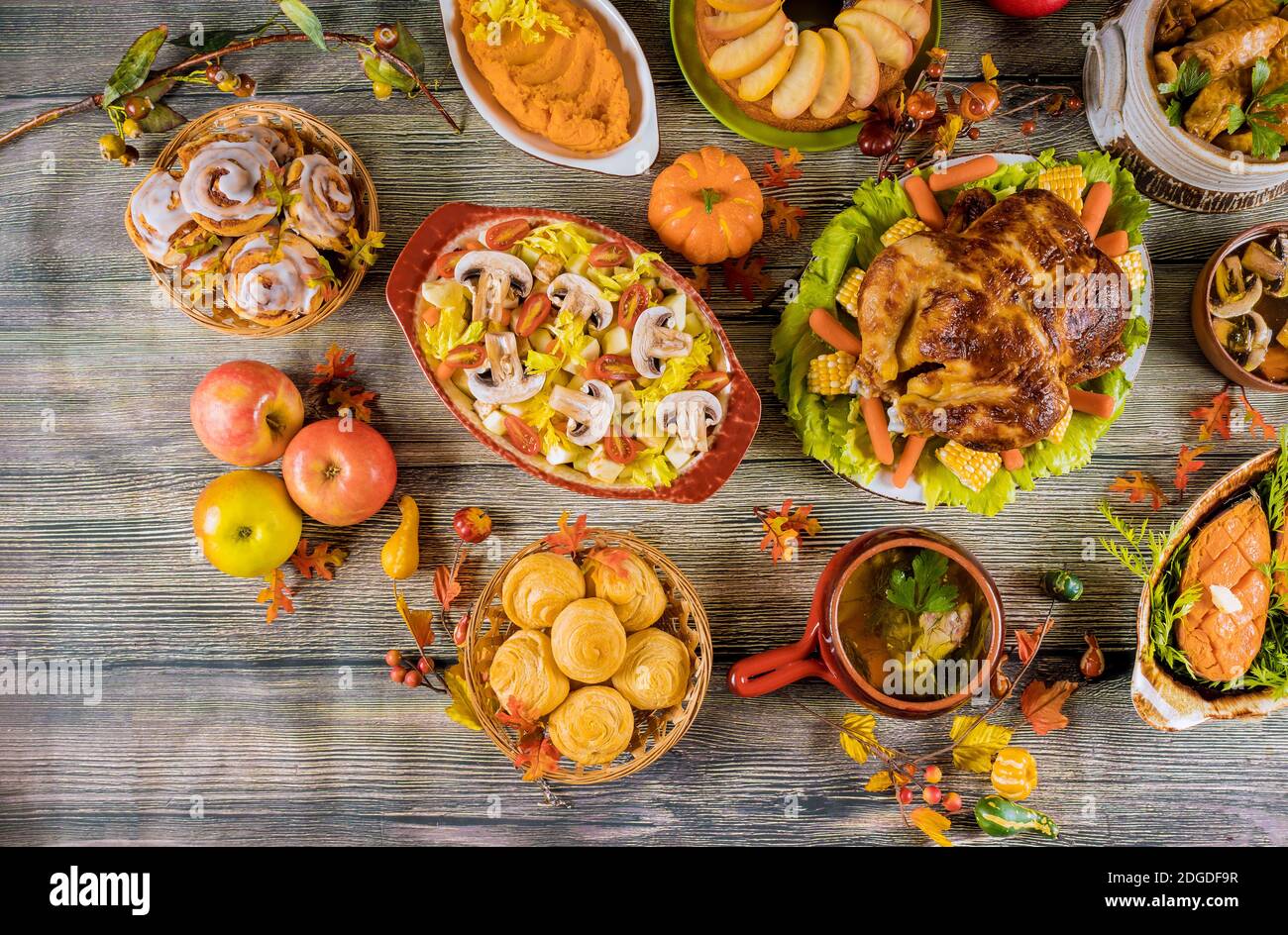 Thanksgiving dinner. Roasted turkey with apple pie, pumpkin and ...