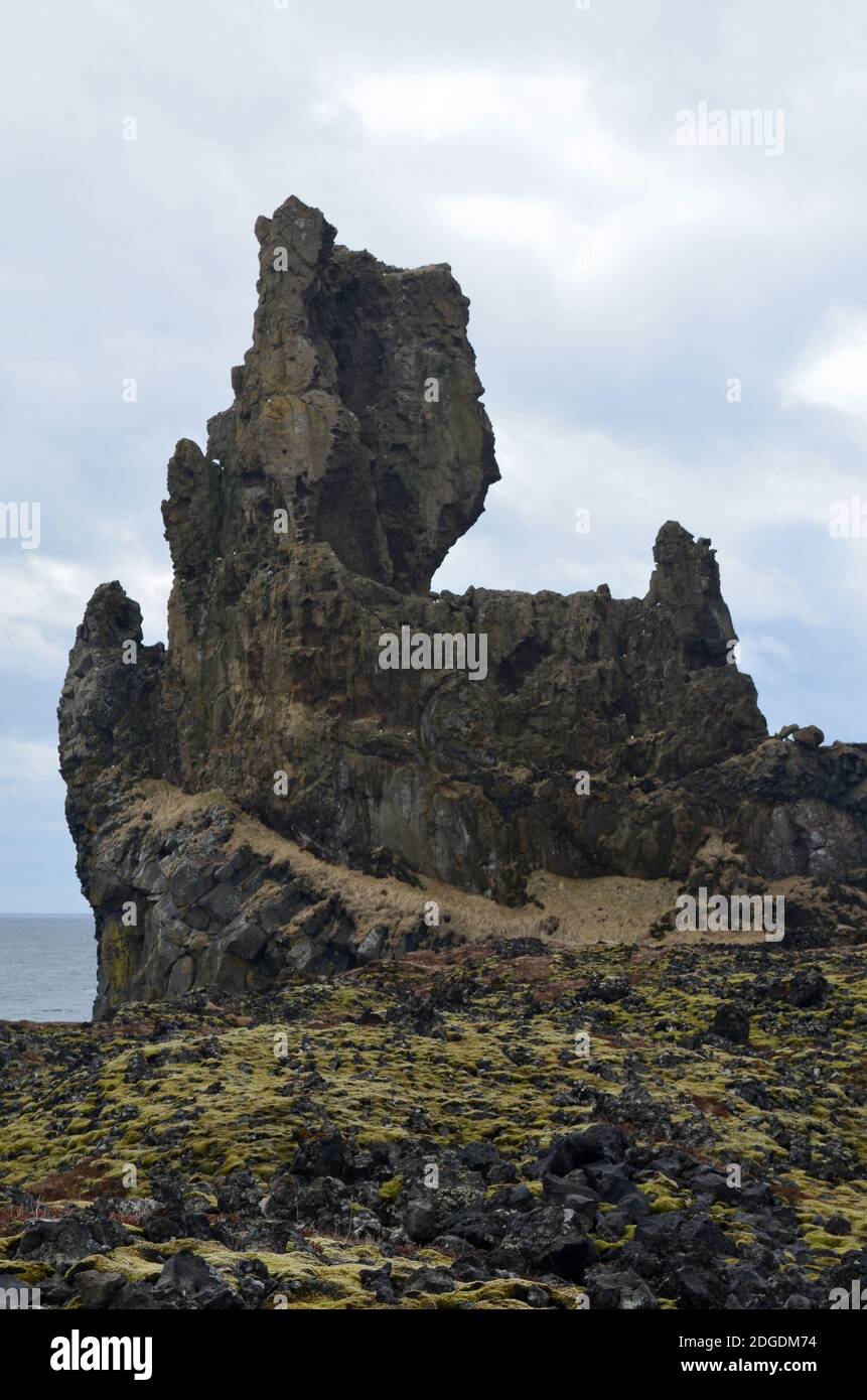 Craggy rock formation of Londrangar in Iceland Stock Photo - Alamy